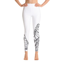 Load image into Gallery viewer, Black &amp; White Lizard Yoga Leggings
