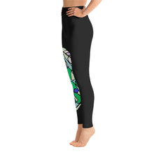 Load image into Gallery viewer, Black Snake Leggings
